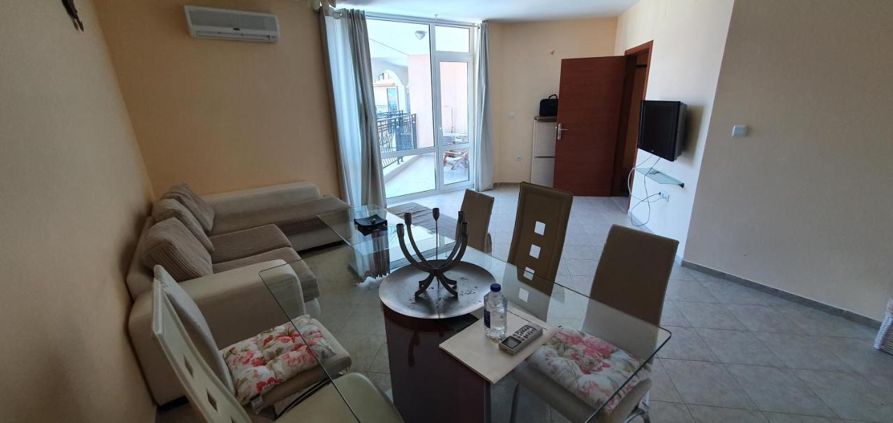 Vp Apartment In Karolina Complex Sunny Beach Dış mekan fotoğraf